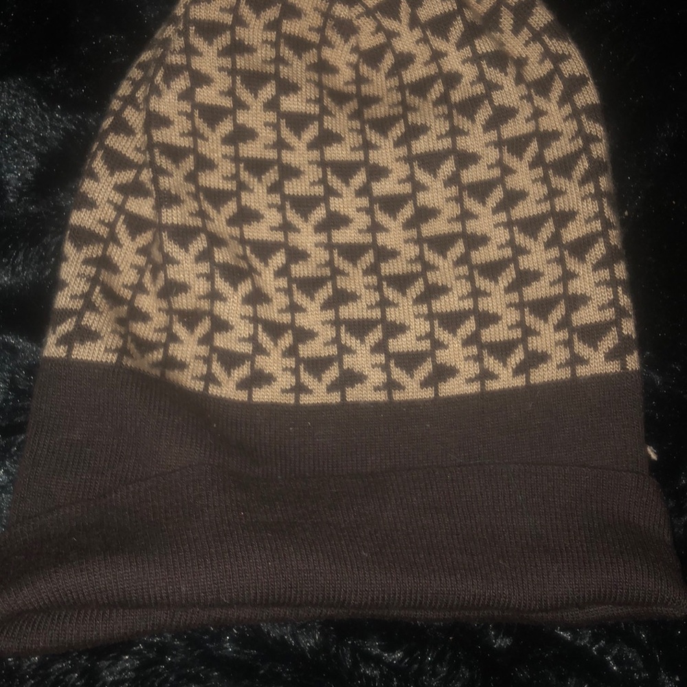 MICHAEL KORS BEANIE